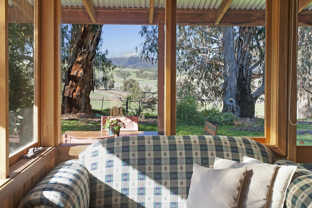 Bluegum Ridge Cottages Merrijig Habitación foto